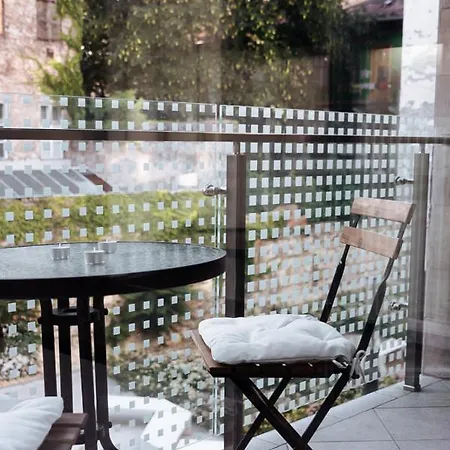 B 204, In The Heart Of Apartman