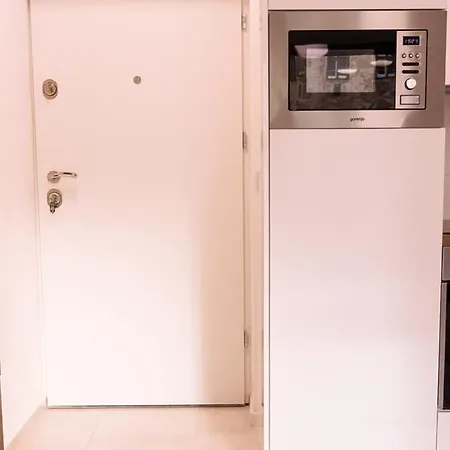 B 204, In The Heart Of Budapest